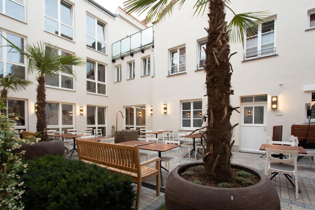 Hotel Tuchhaus Volkach Exterior photo